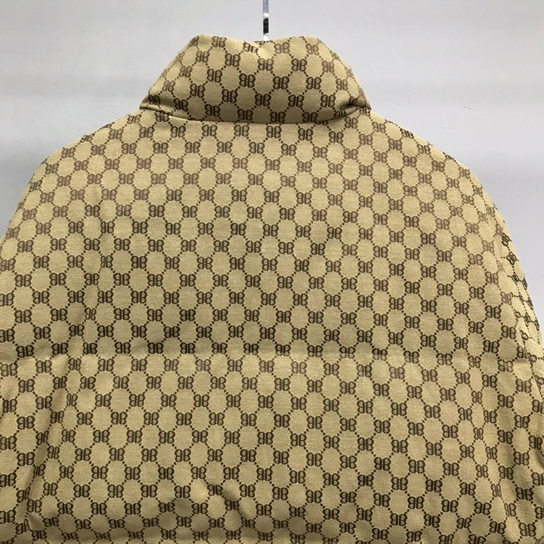 Ba1en*iaga all-over printed double B down jacket