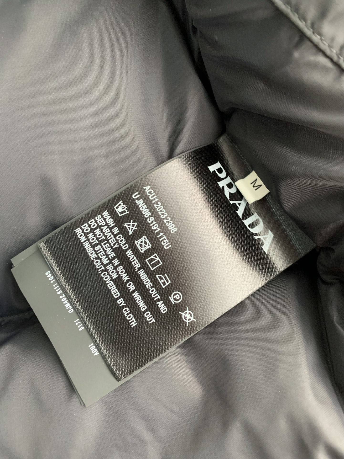 Pra*a SS23 men