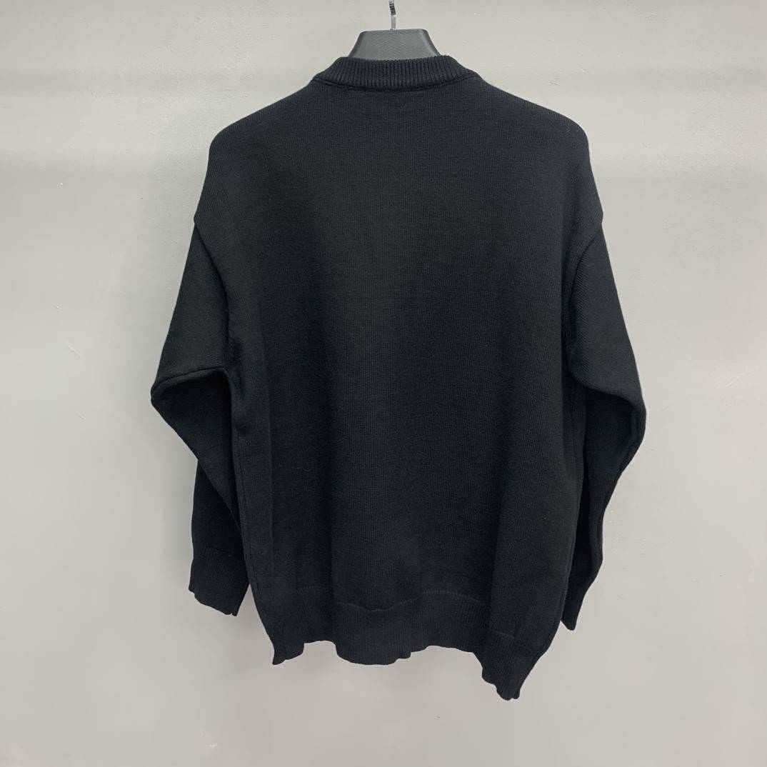 Ba1en*iaga BLCG armband sweater