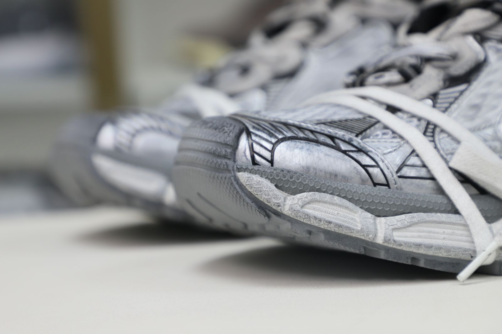 Ba1en*iaga PHANTOM SNEAKER