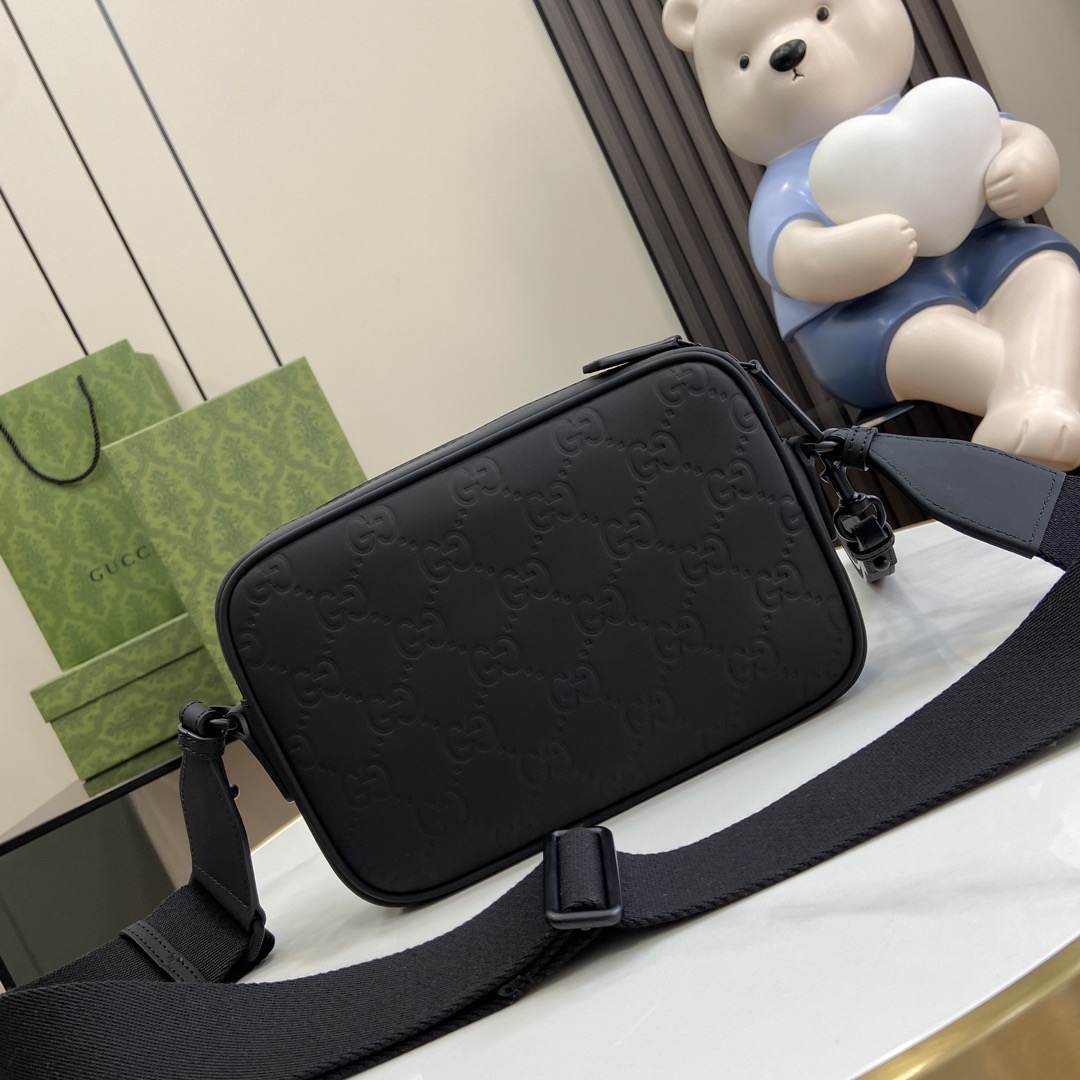 Gvc*1 Crossbody Bags A range of men