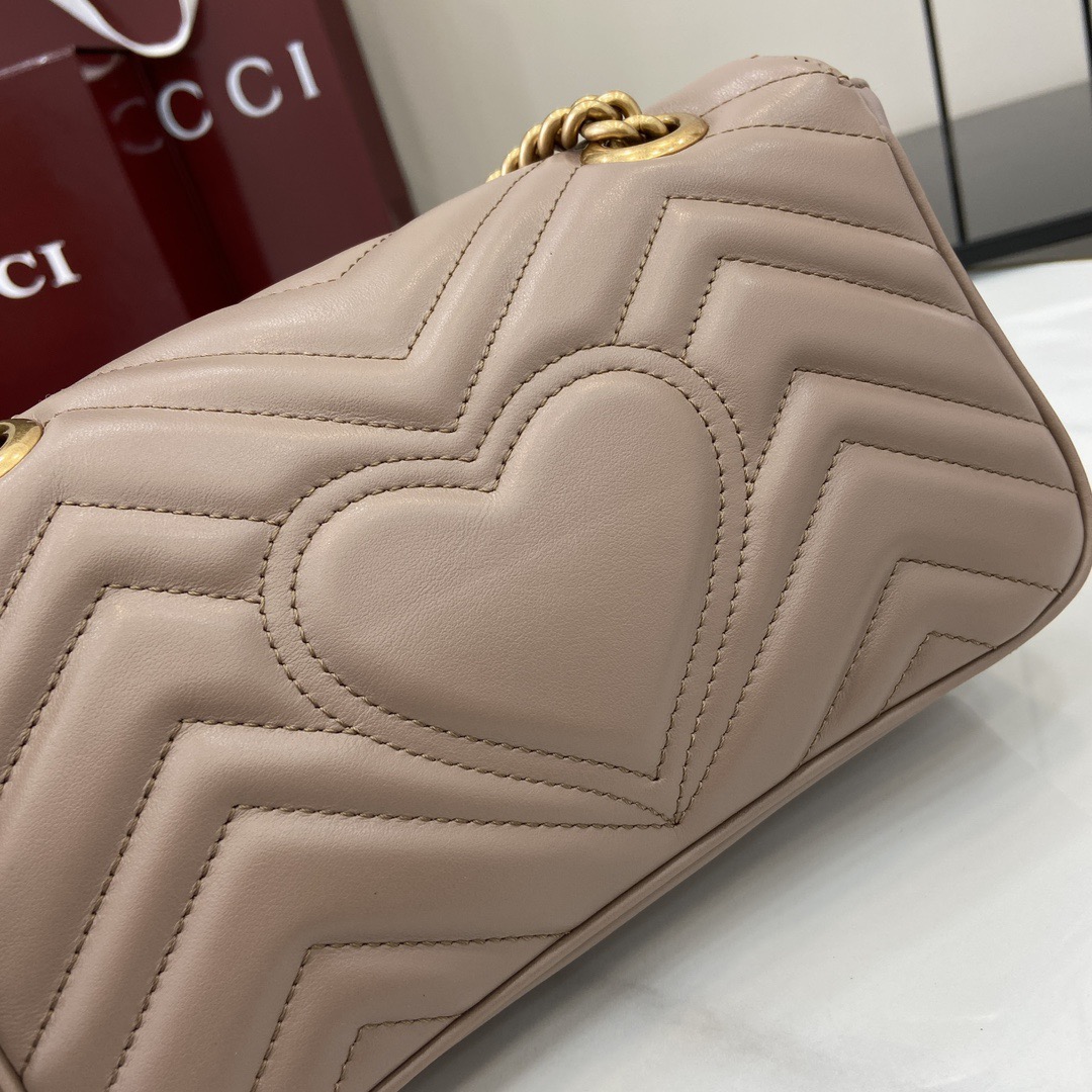 Gvc*1 Marmont series quilted mini handbag model: 446744. Size: 22*13*6cm