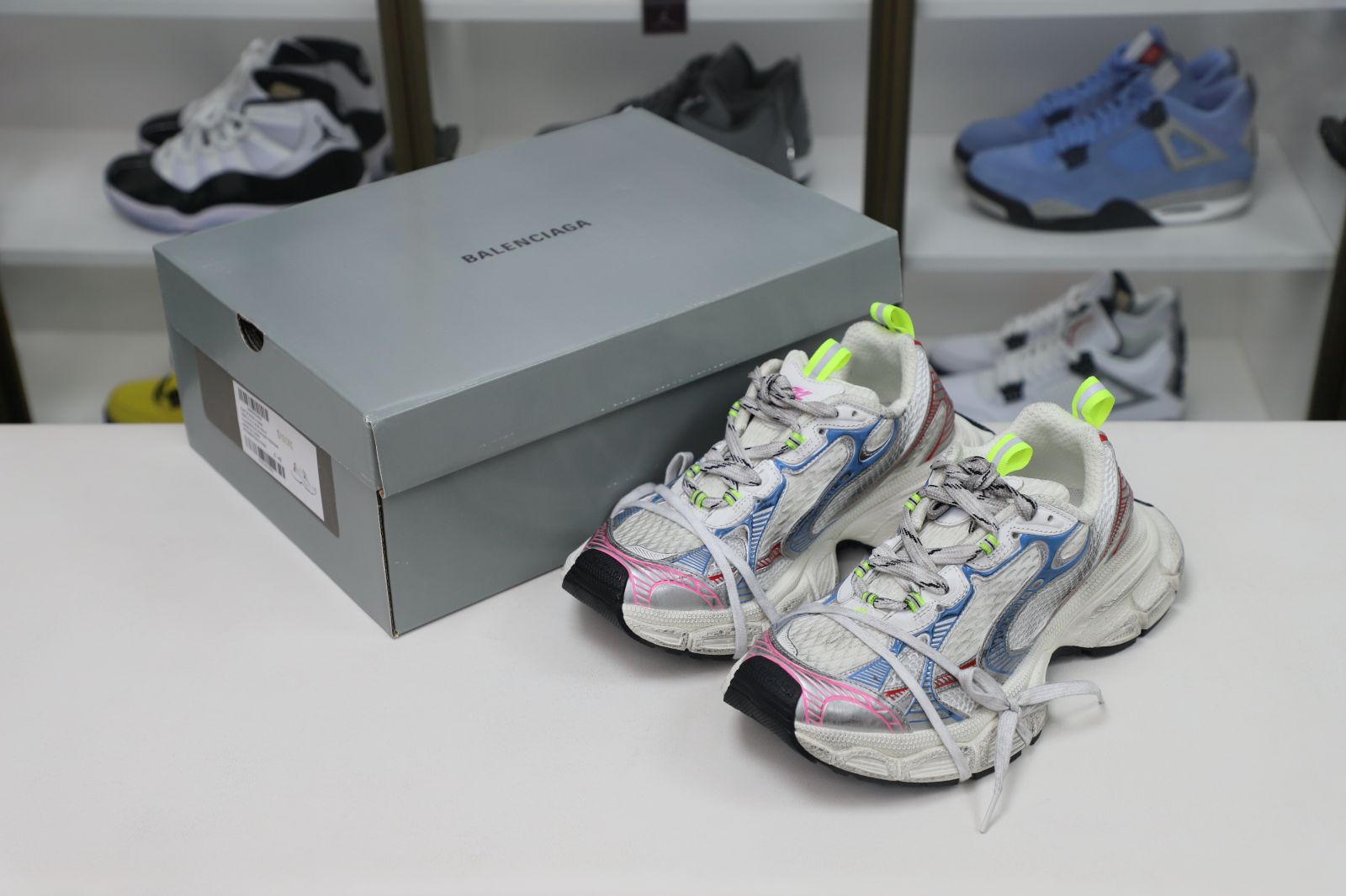 Ba1en*iaga PHANTOM SNEAKER