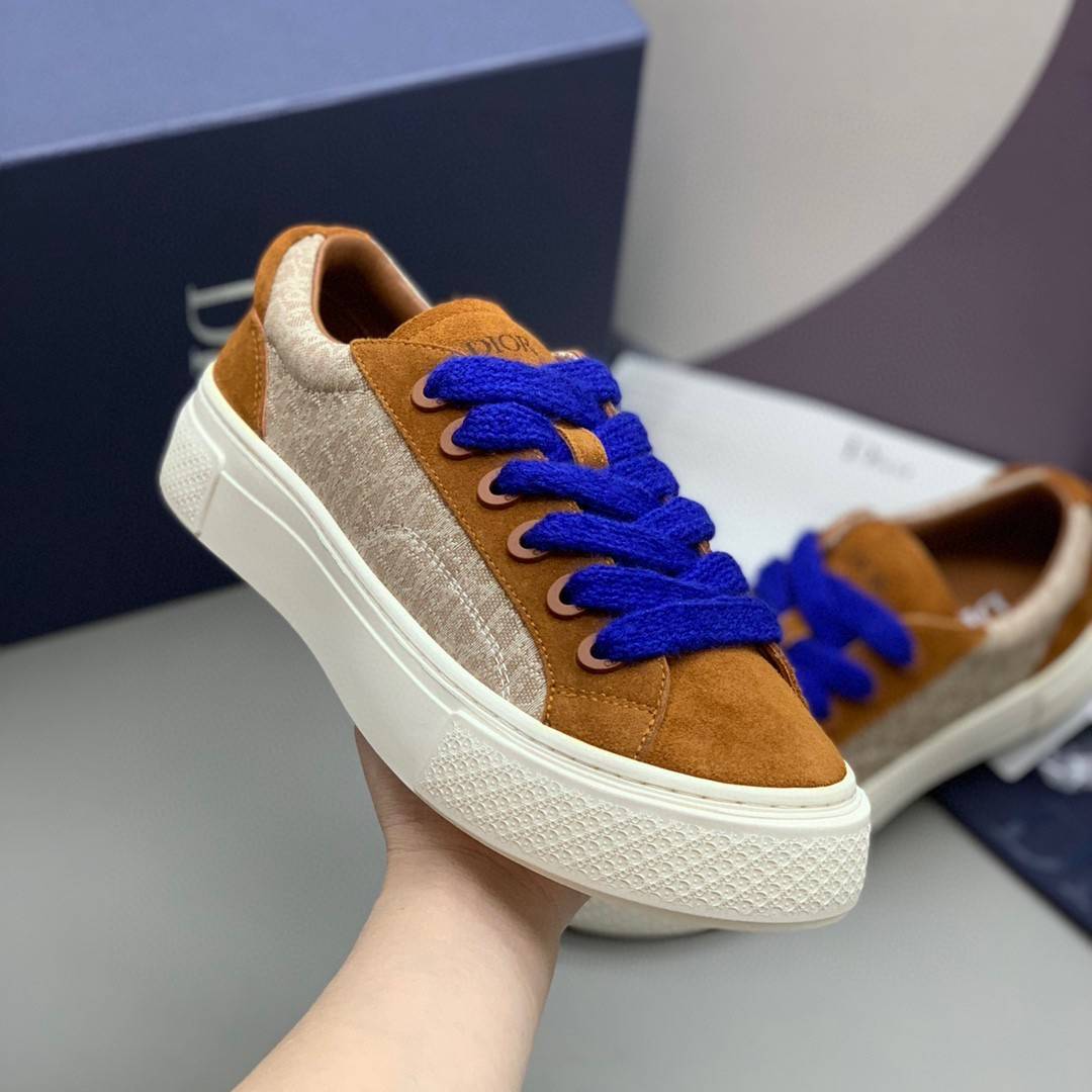 D*OR New B33 Sneaker