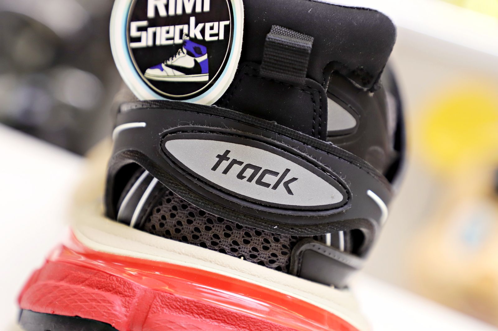 Ba1en*iaga TRACK TRAINER