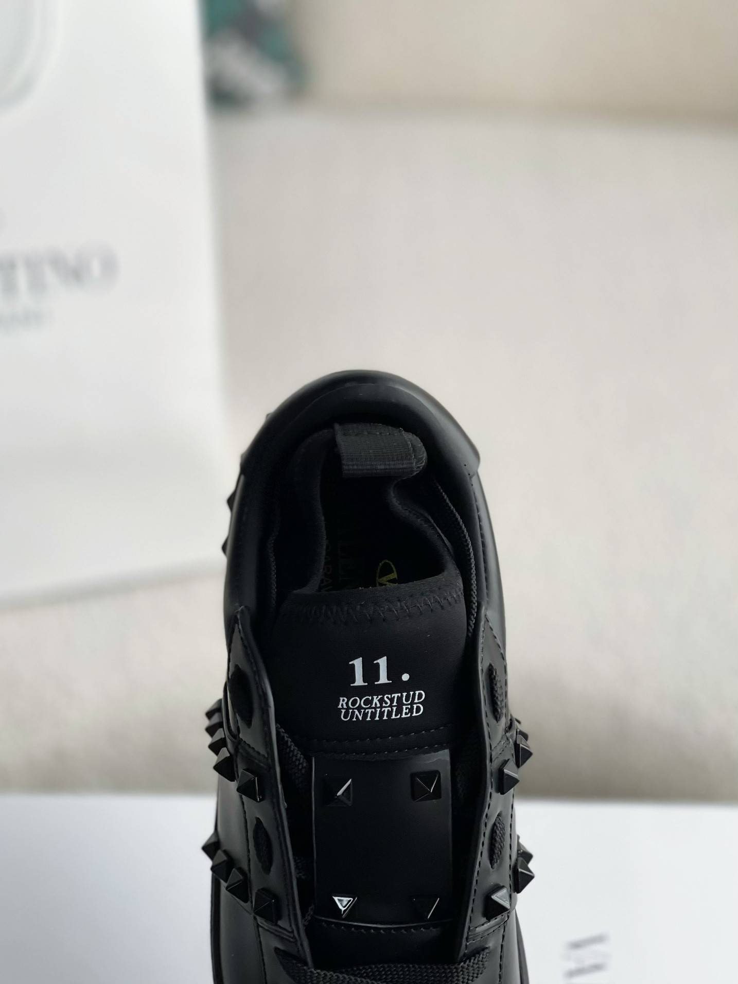 Va1e*ntin0 One Stud Sneakers