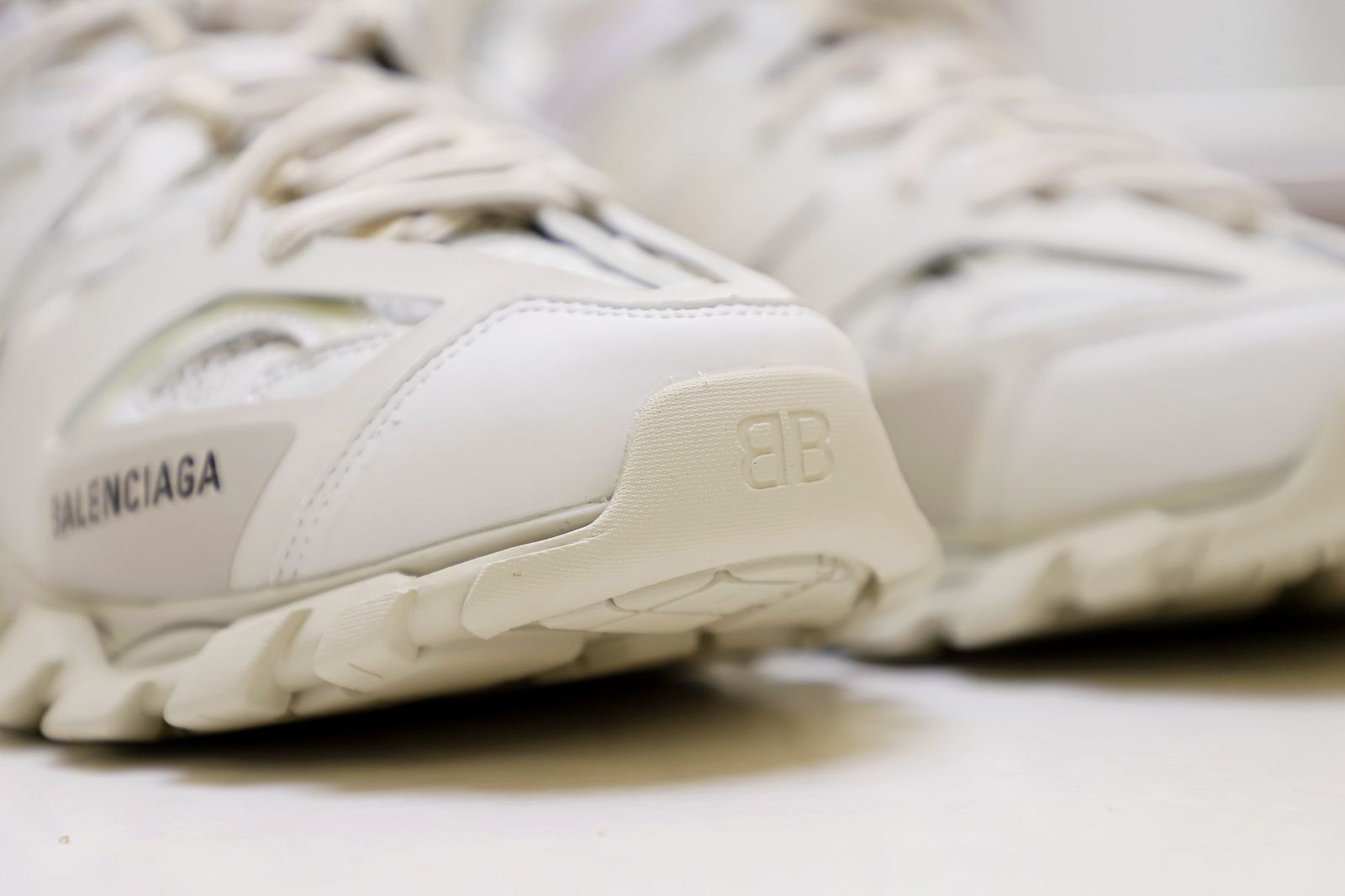 Ba1en*iaga TRACK TRAINER