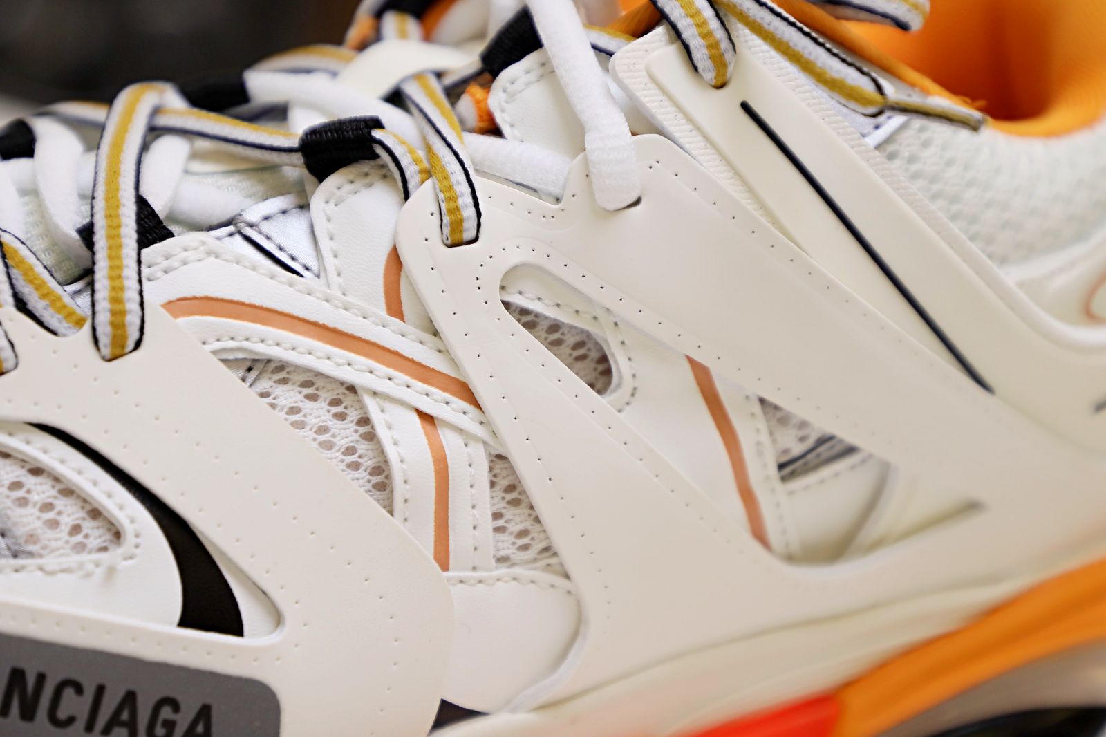 Ba1en*iaga TRACK TRAINER