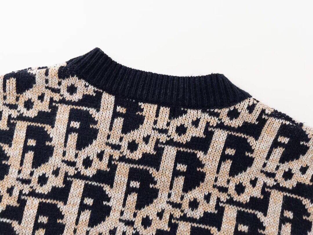 D10r Men’s And Women’s Sweater