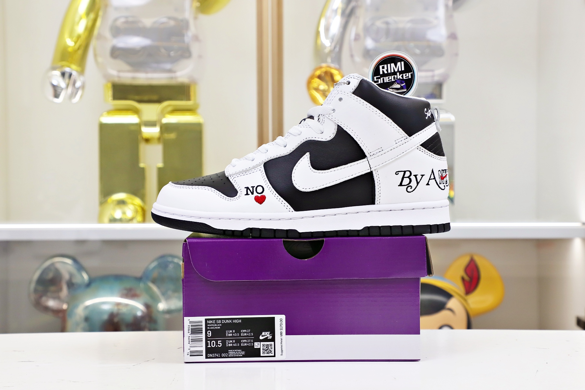 NIKE SB DUNK HIGH Svp*me BY ANY MEANS
