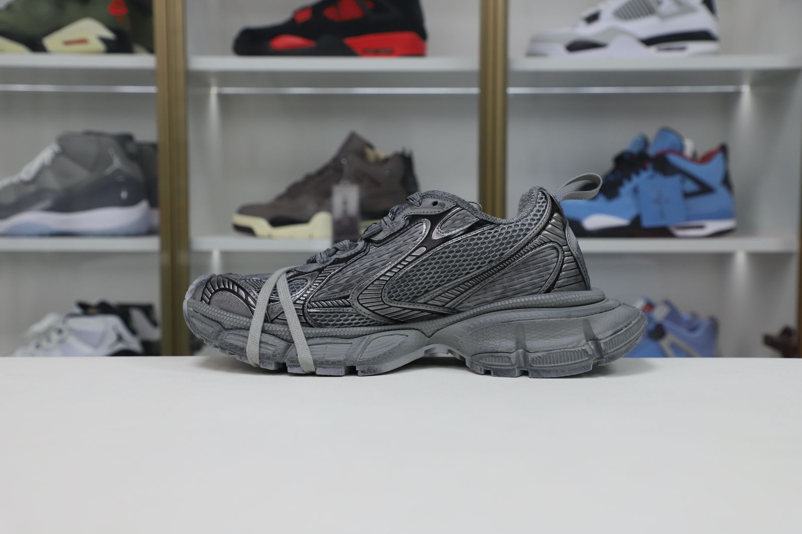 Ba1en*iaga PHANTOM SNEAKER