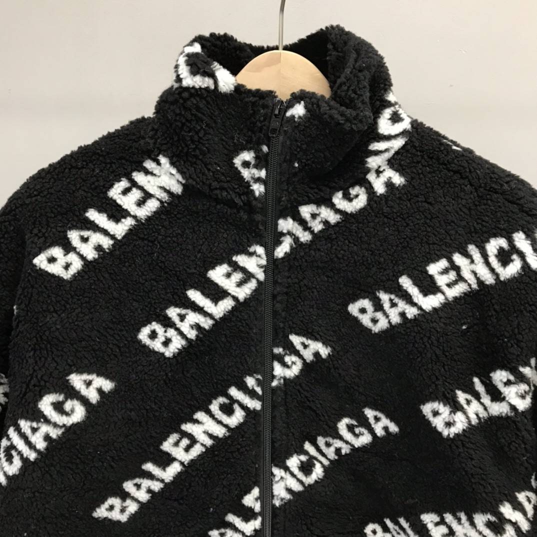 Ba1en*iaga lambskin jacket
