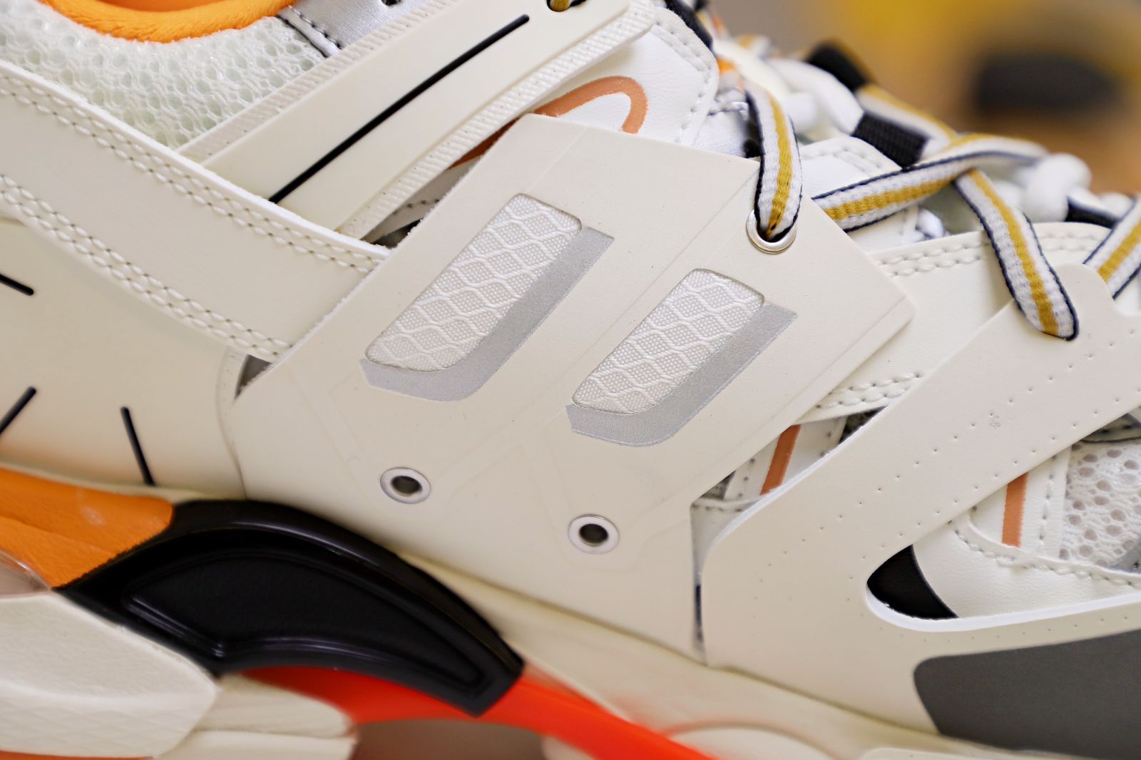 Ba1en*iaga TRACK TRAINER