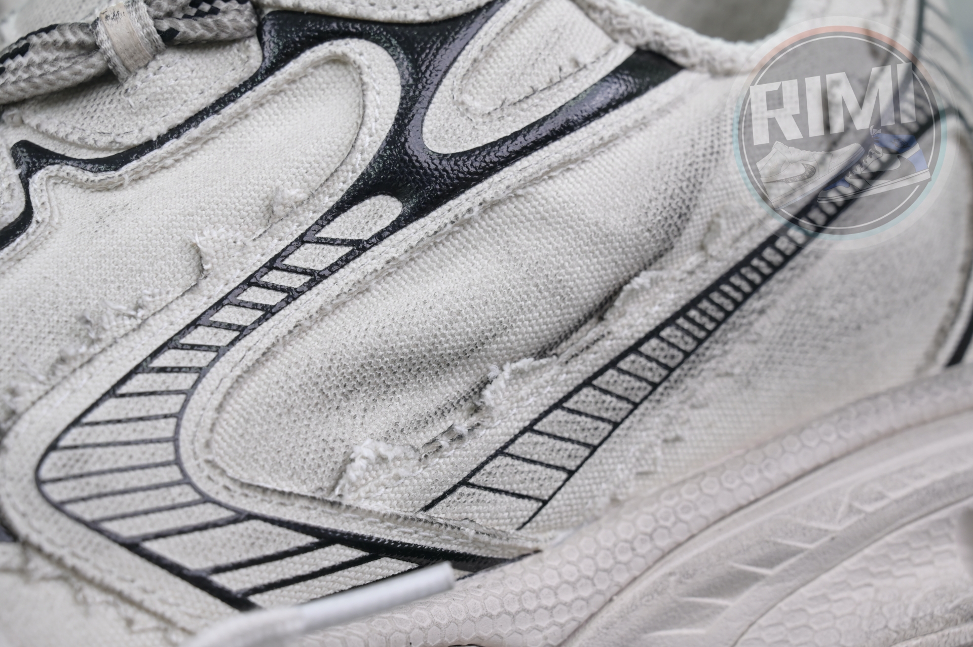 Ba1en*iaga PHANTOM SNEAKER
