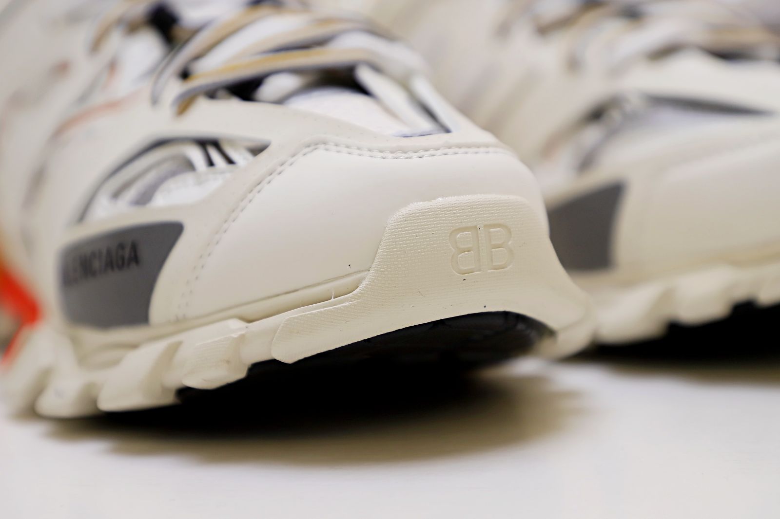 Ba1en*iaga TRACK TRAINER