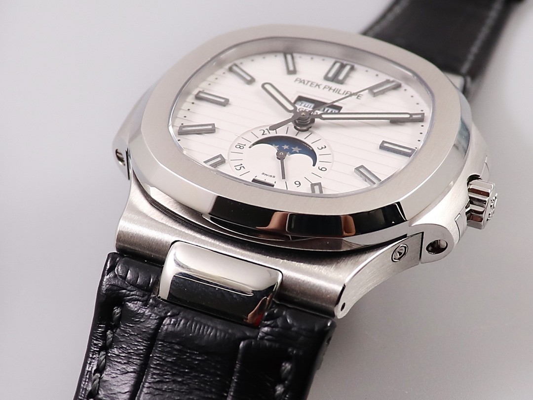 Pat*k Phi1i*pe 5726 series watch
