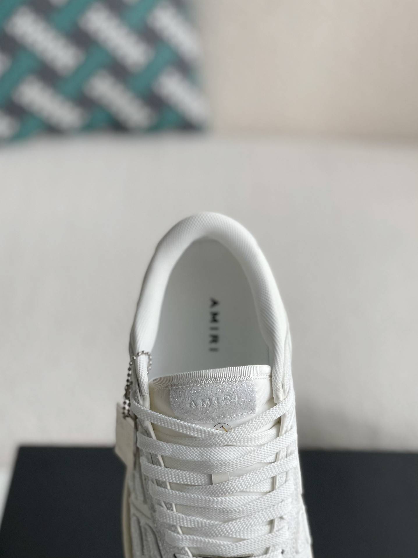 A*RI Bone Sneakers