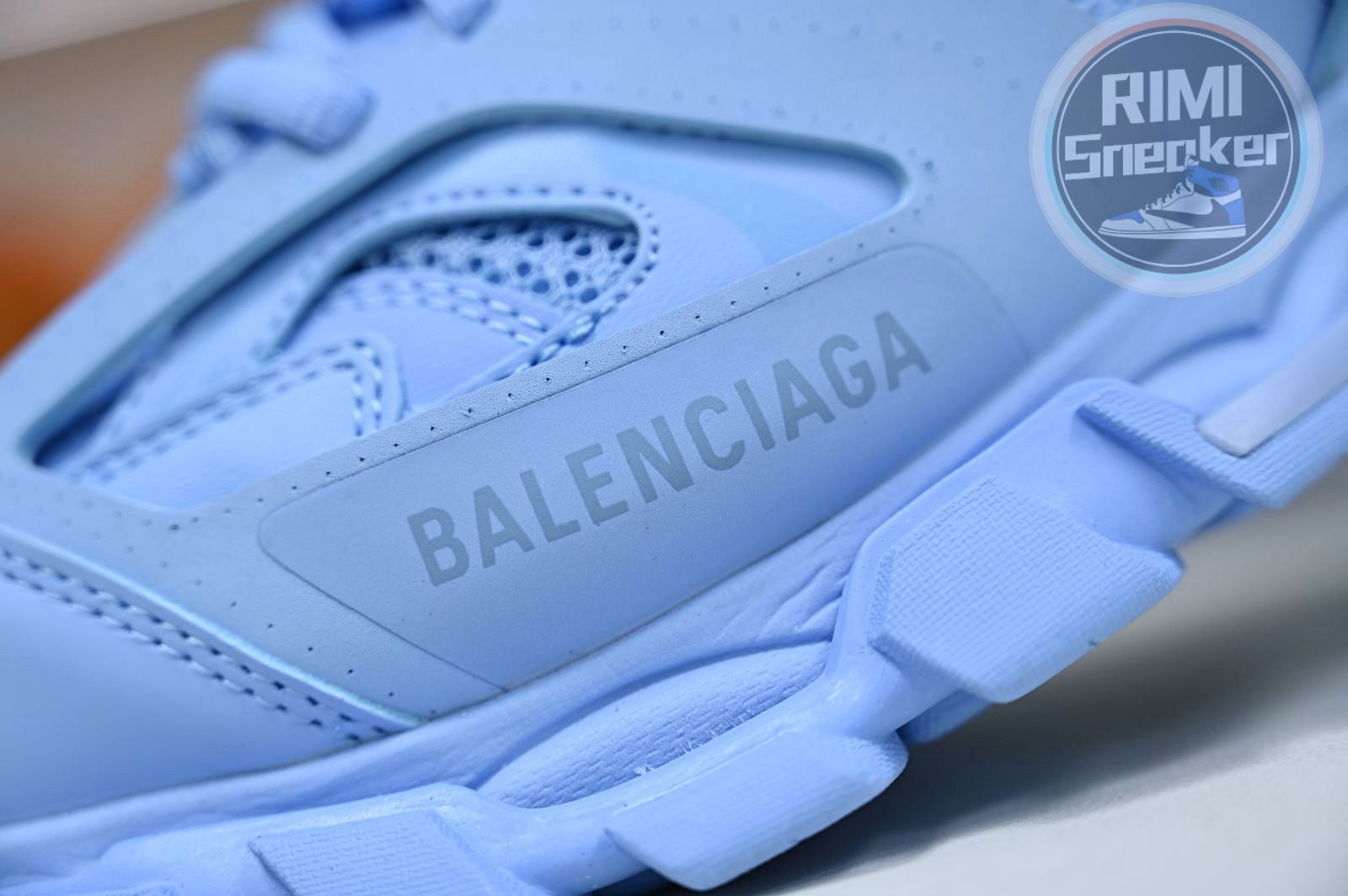 Ba1en*iaga BLGA Track(LED)