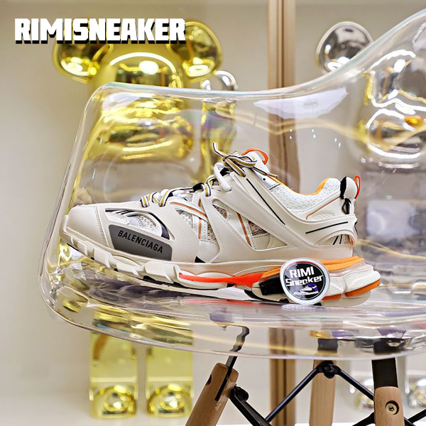 Ba1en*iaga TRACK TRAINER