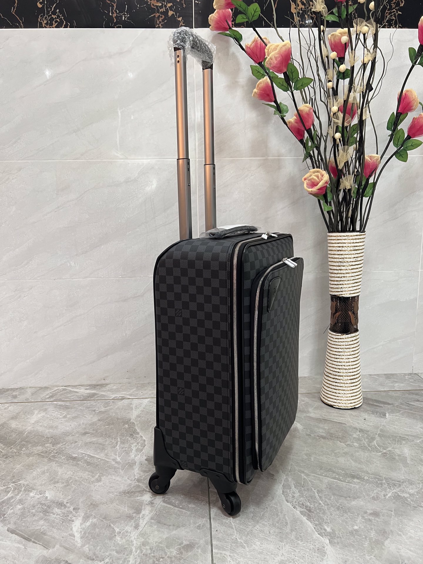 Gvc*1 Luggage/Original Leather GF4343 Size: 20 inches