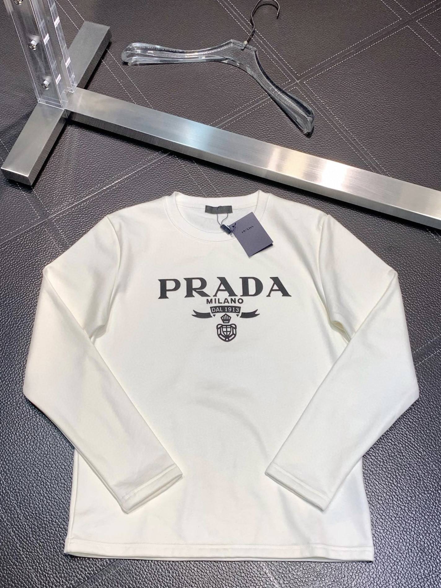 Pra*a men