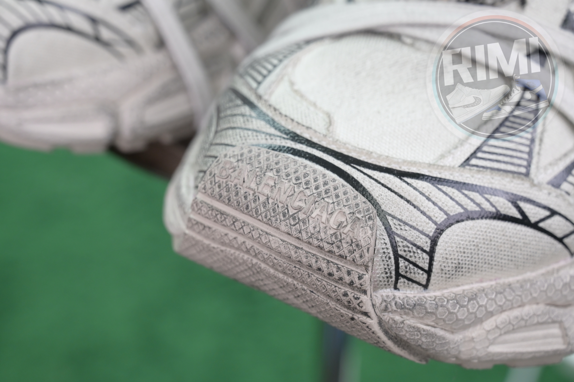 Ba1en*iaga PHANTOM SNEAKER