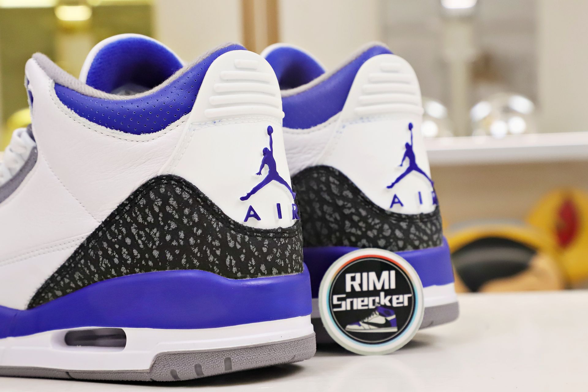 AIR JORDAN 3 RETRO
