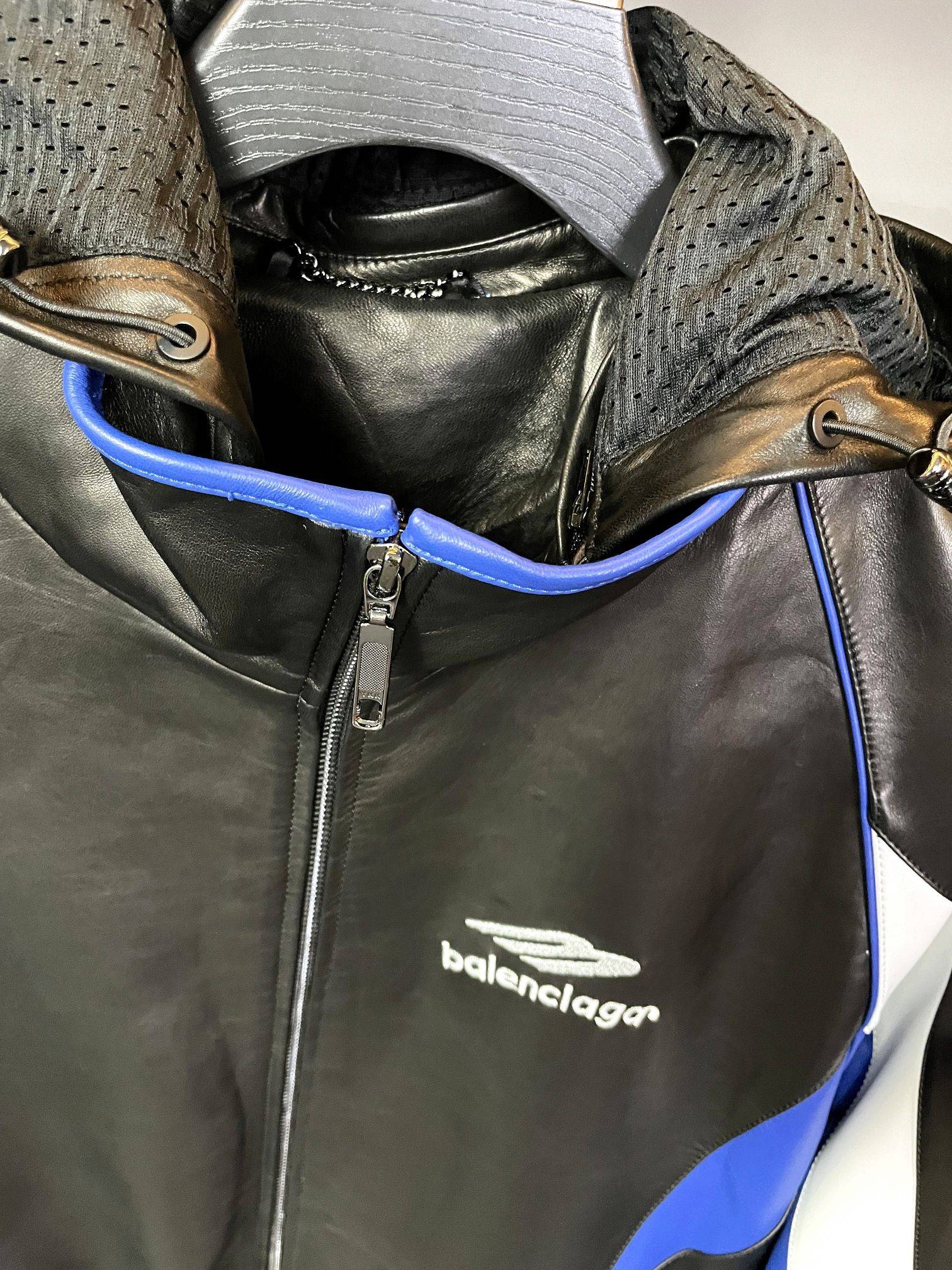 Ba1en*iaga 2023 Hooded Leather Jacket