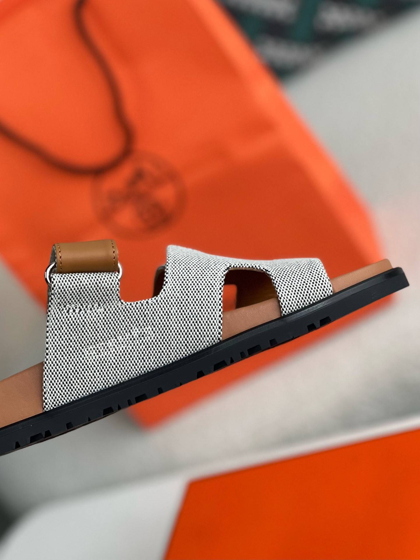 H**me5 zmir sandal