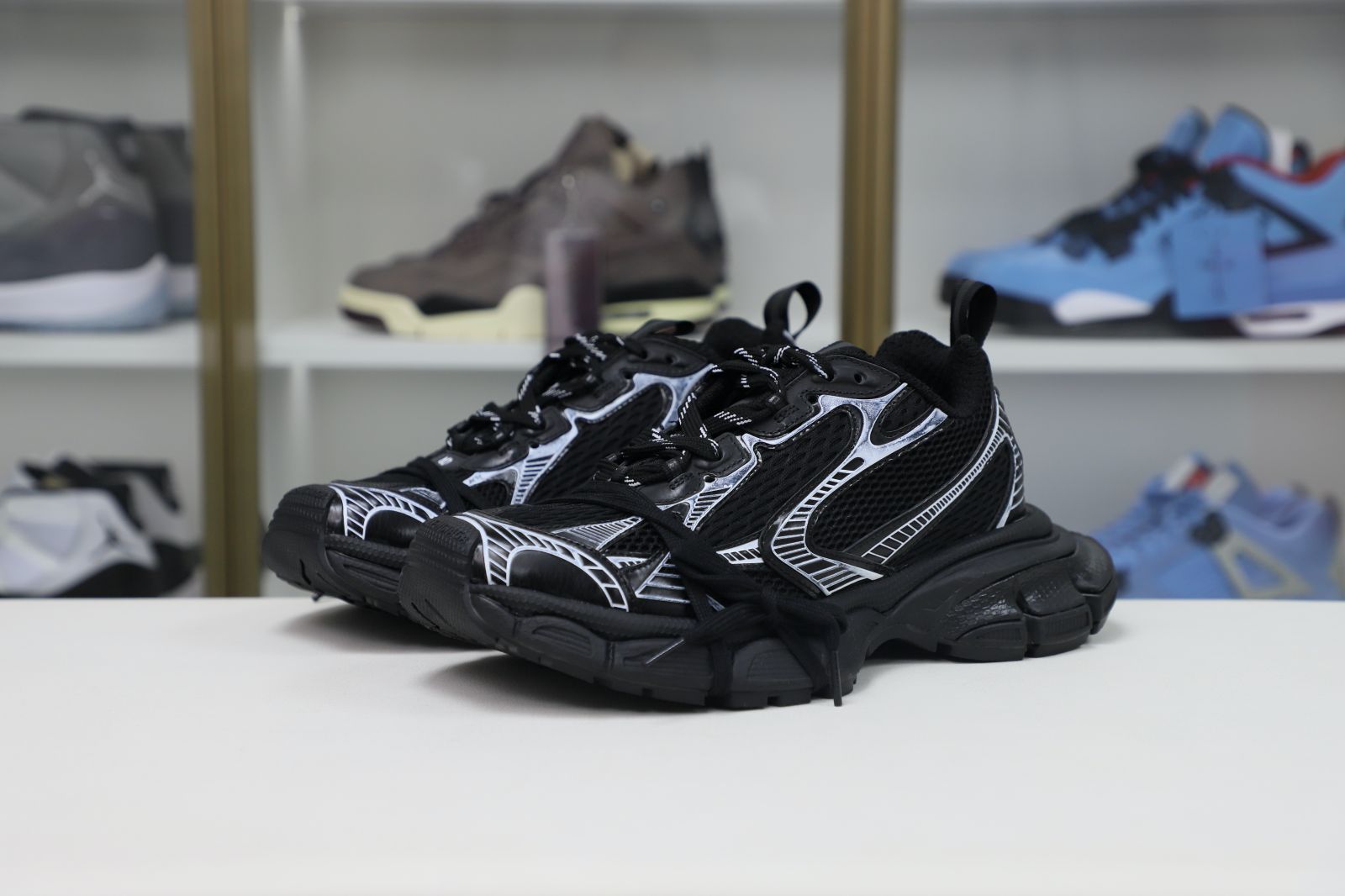 Ba1en*iaga PHANTOM SNEAKER