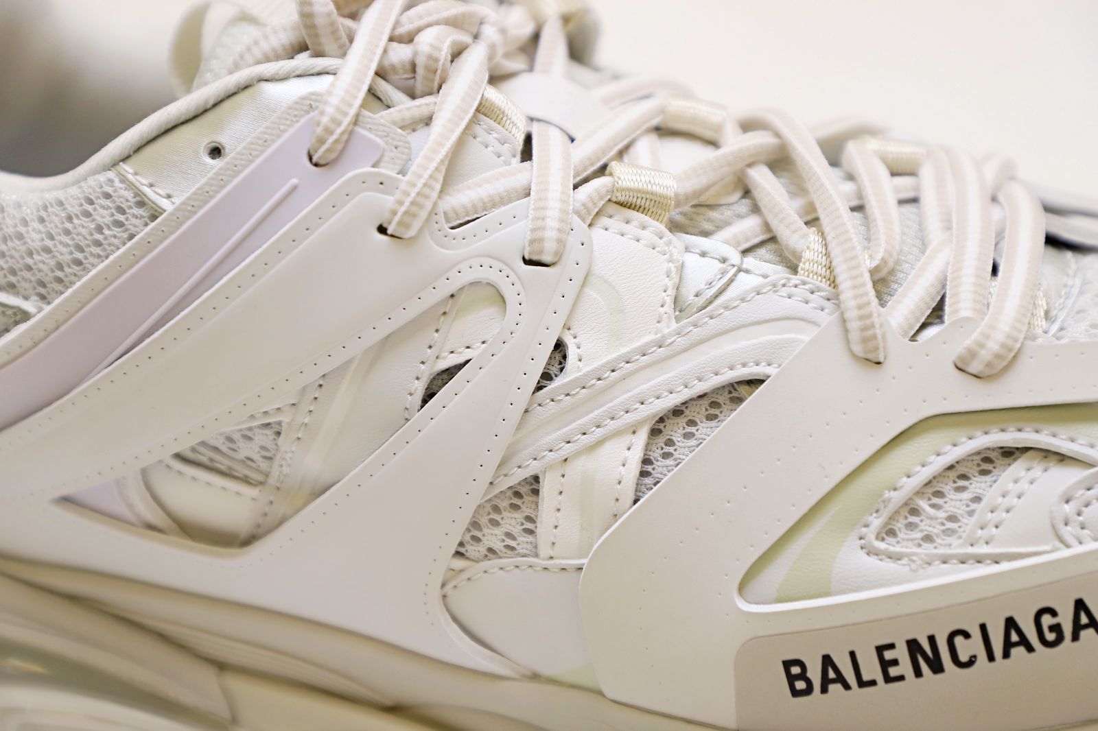 Ba1en*iaga TRACK TRAINER