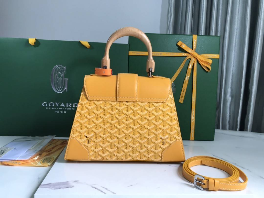 G09ard Saigon PM small bag, top quality!   Size: 28 * 20 * 12cm