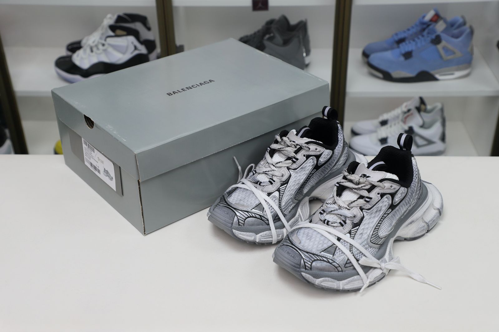 Ba1en*iaga PHANTOM SNEAKER