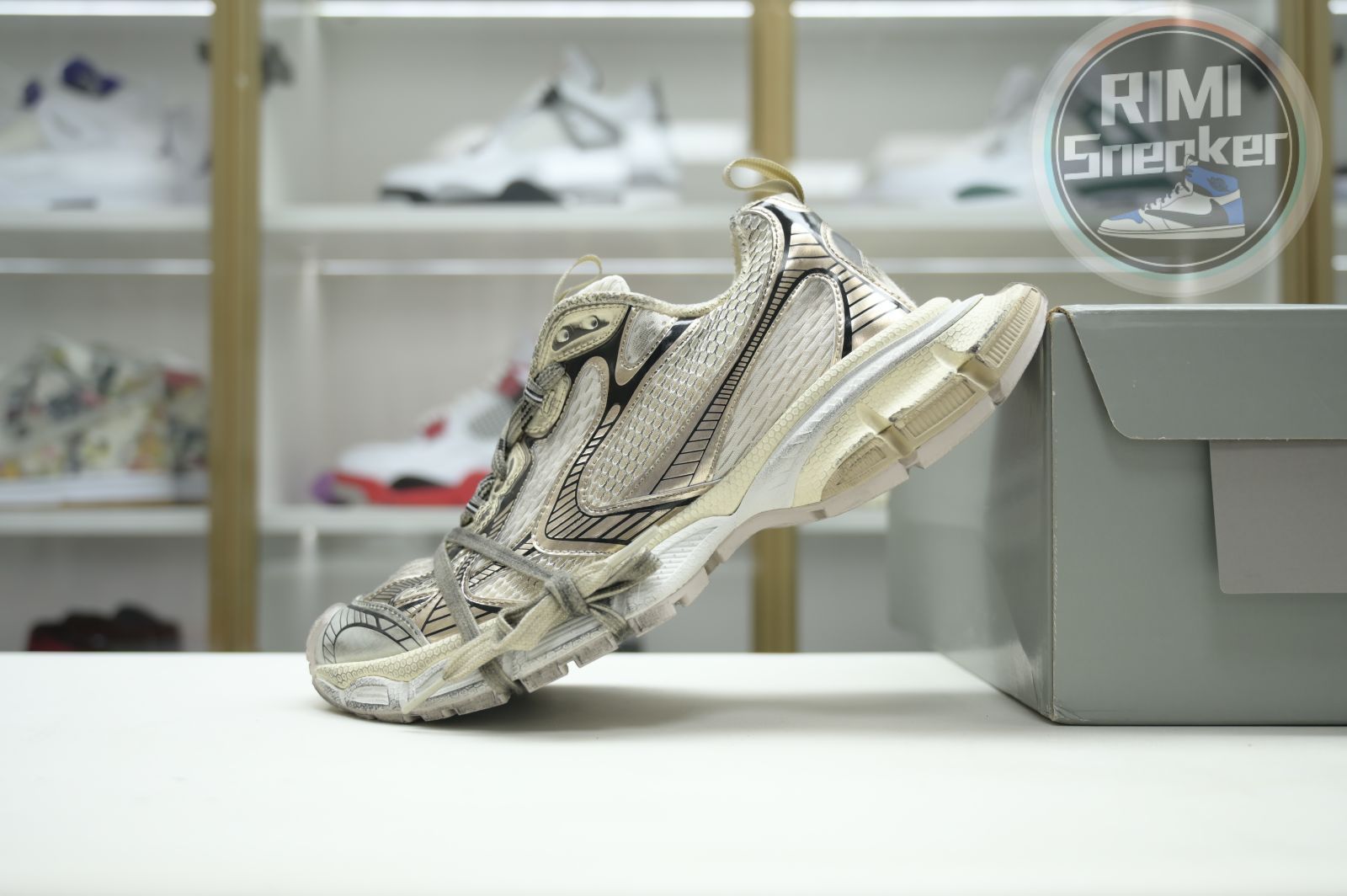 Ba1en*iaga PHANTOM SNEAKER