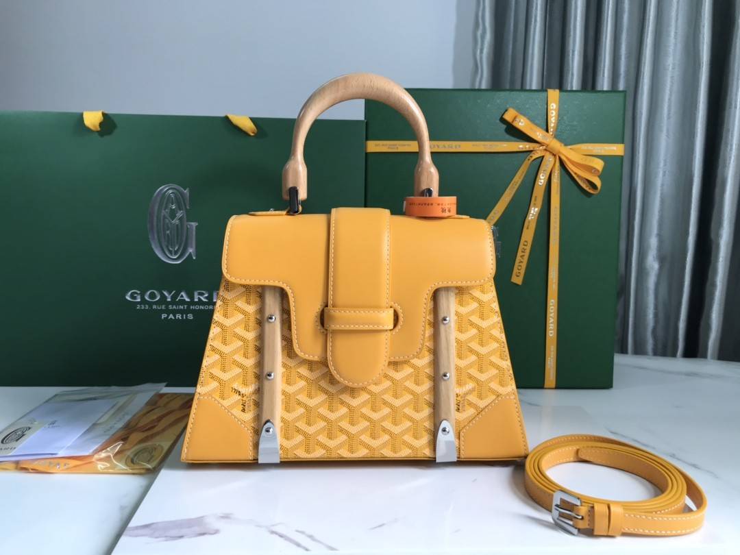 G09ard Saigon PM small bag, top quality!   Size: 28 * 20 * 12cm