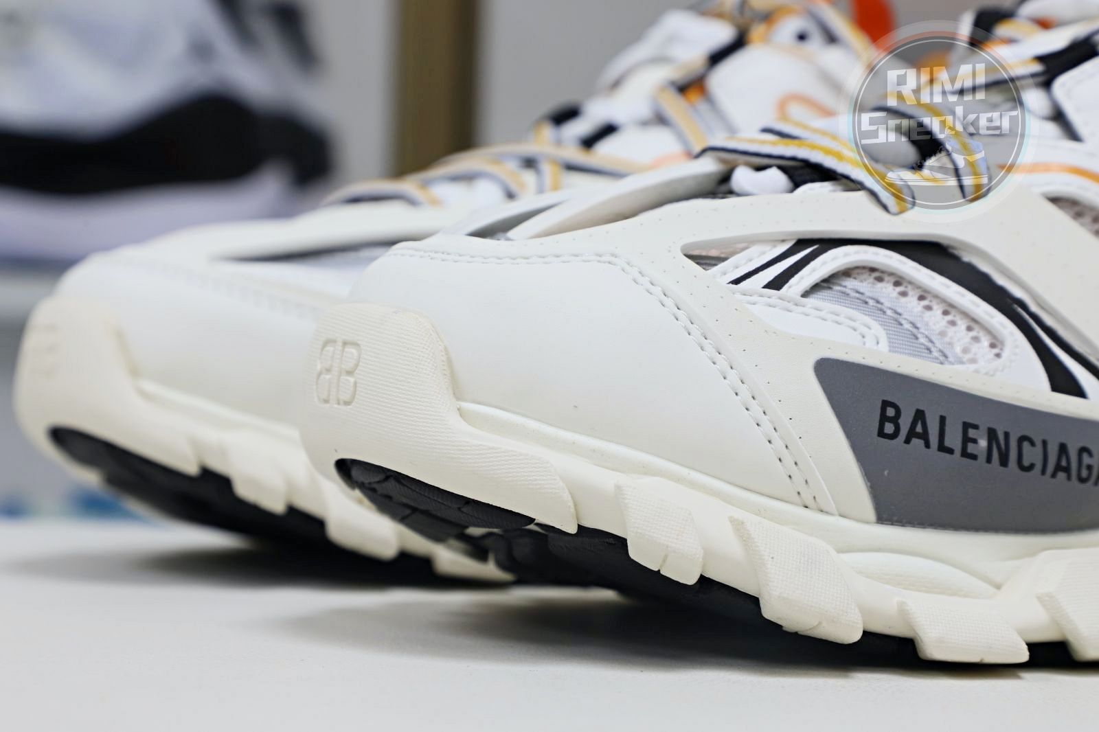 Ba1en*iaga Track(LED)