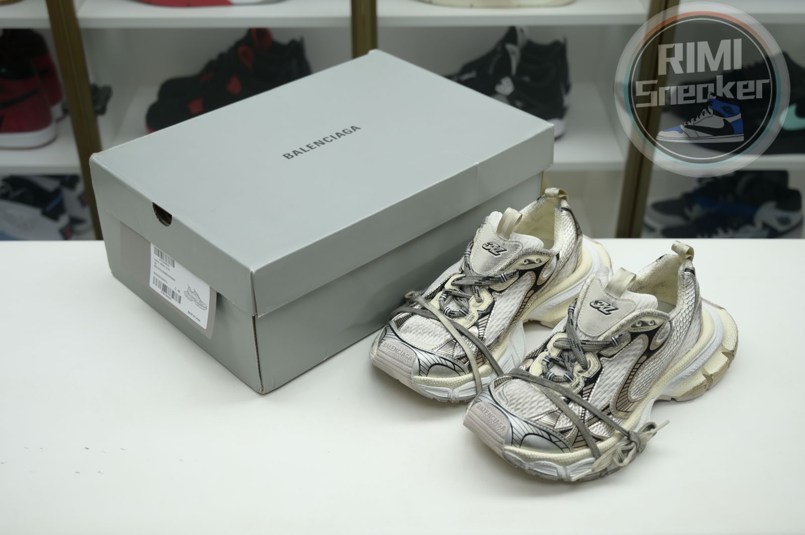 Ba1en*iaga PHANTOM SNEAKER