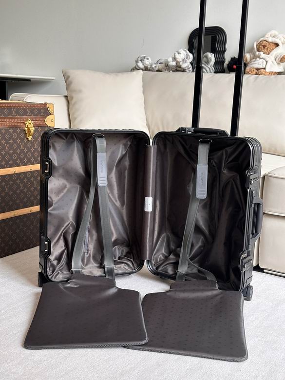 R1m0wa black off-white™ x R1m0wa co-branded suitcase 21 inches