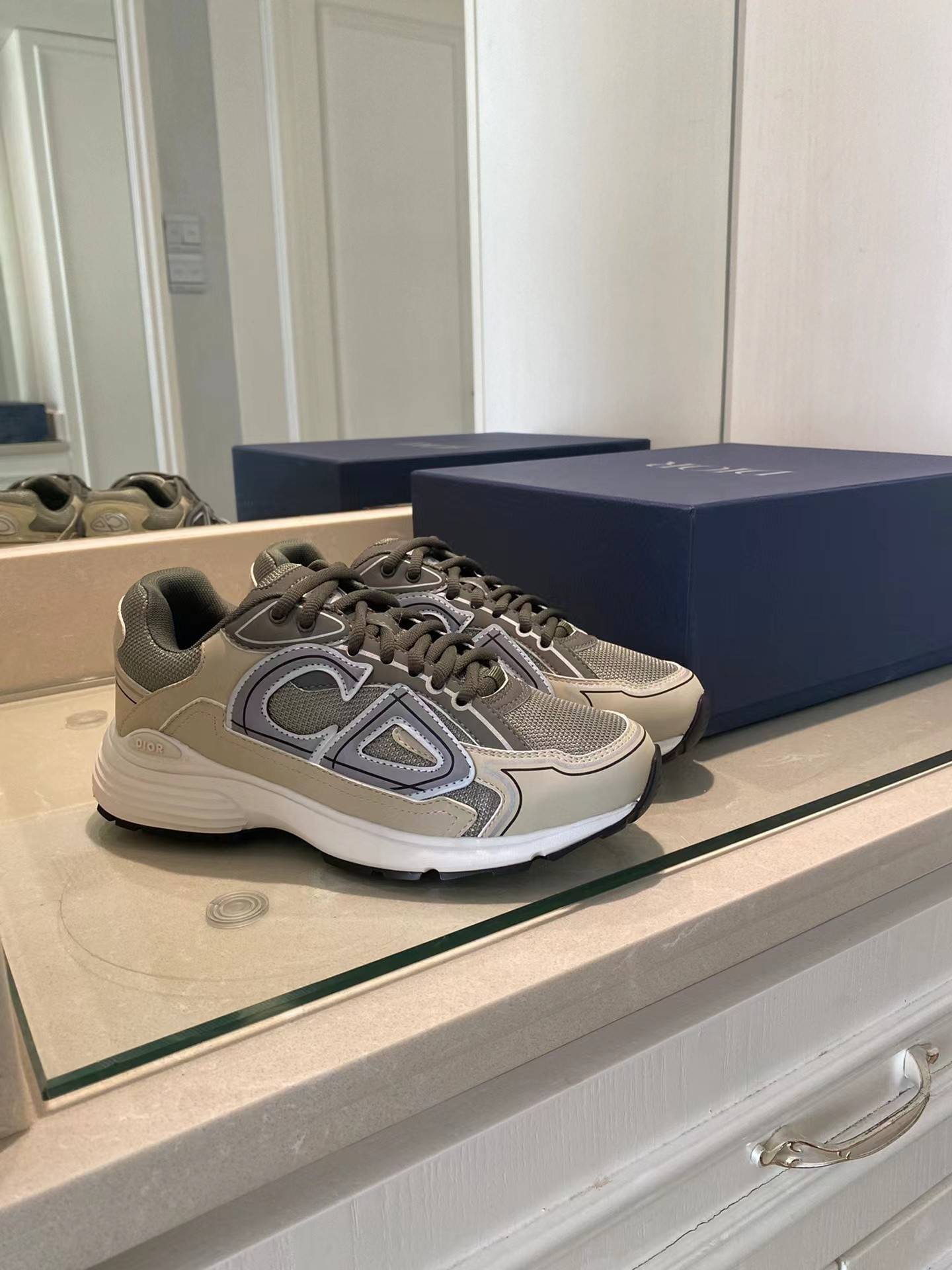 D*OR NEW ARRIVAL B30 Clunky Sneaker