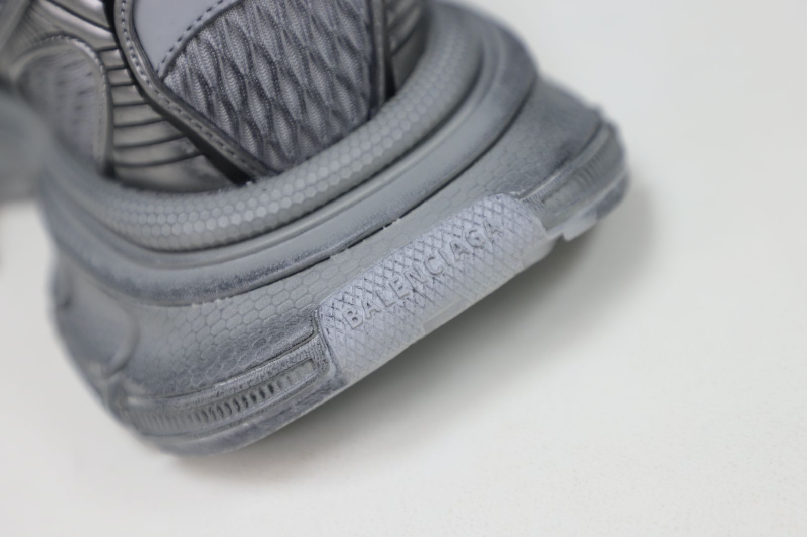 Ba1en*iaga PHANTOM SNEAKER