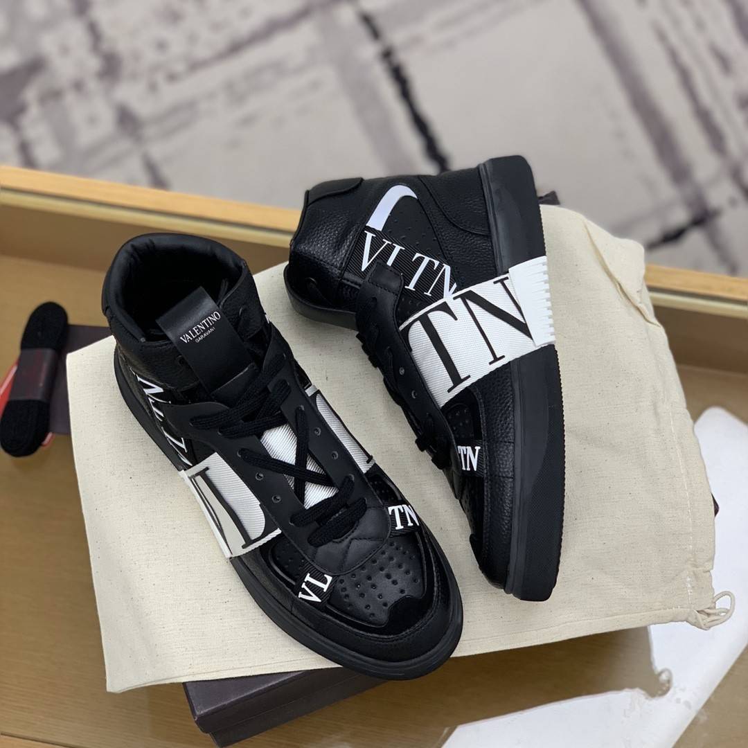 Va1e*ntin0 high-top sneakers