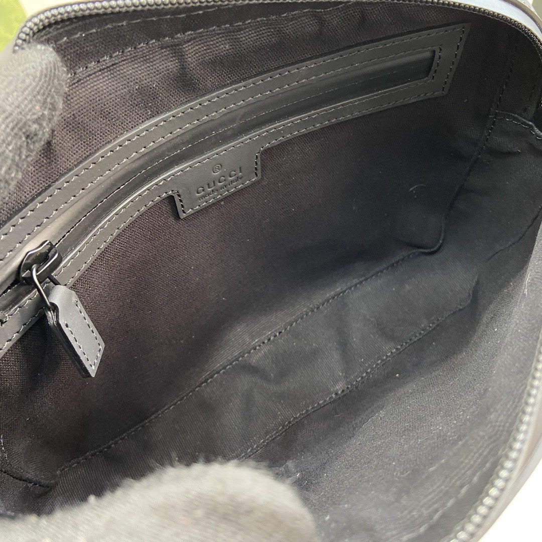 Gvc*1 Crossbody Bags A range of men