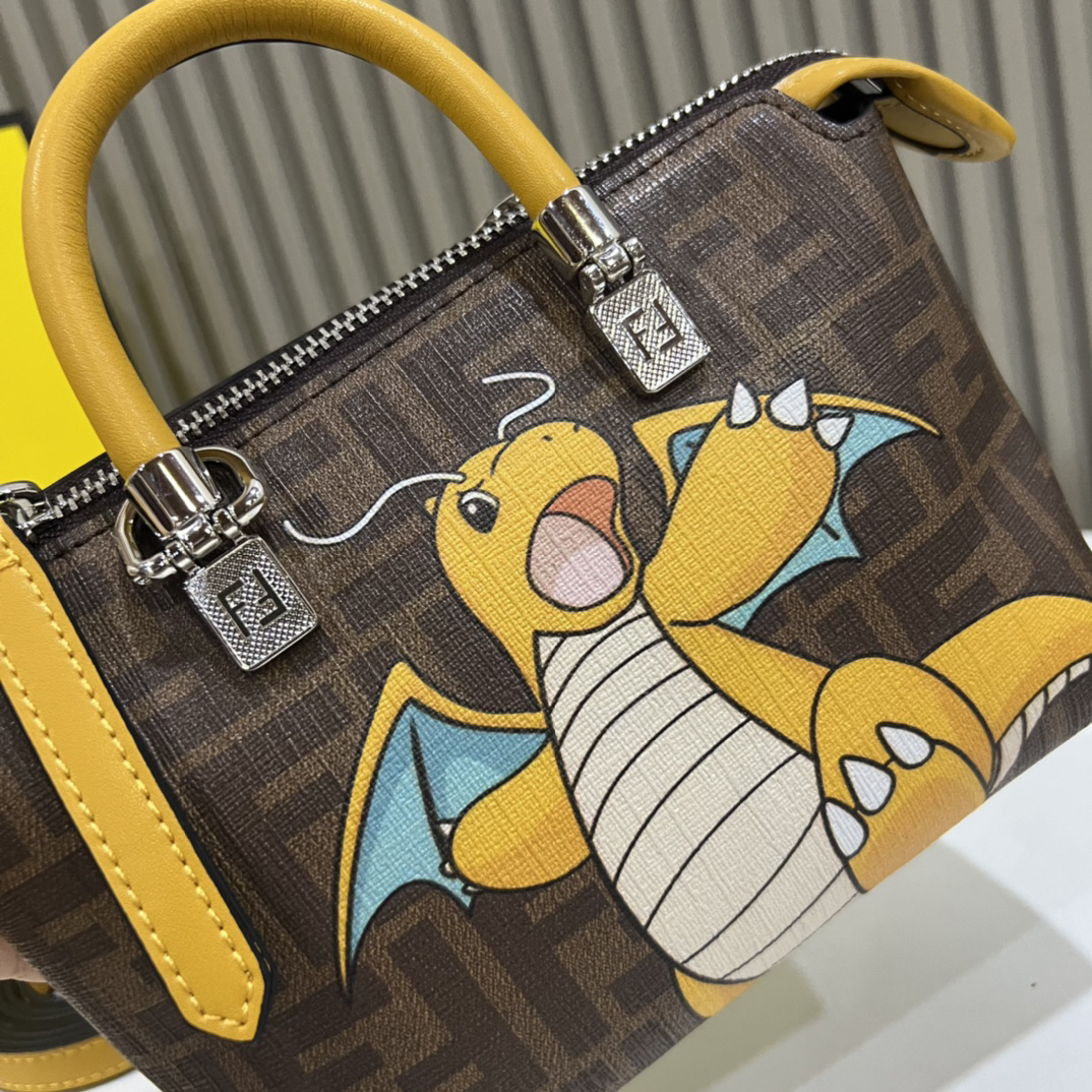 F**di Mini ByThe Way Mini Bag Model: 6013 Size 17x18x8cm