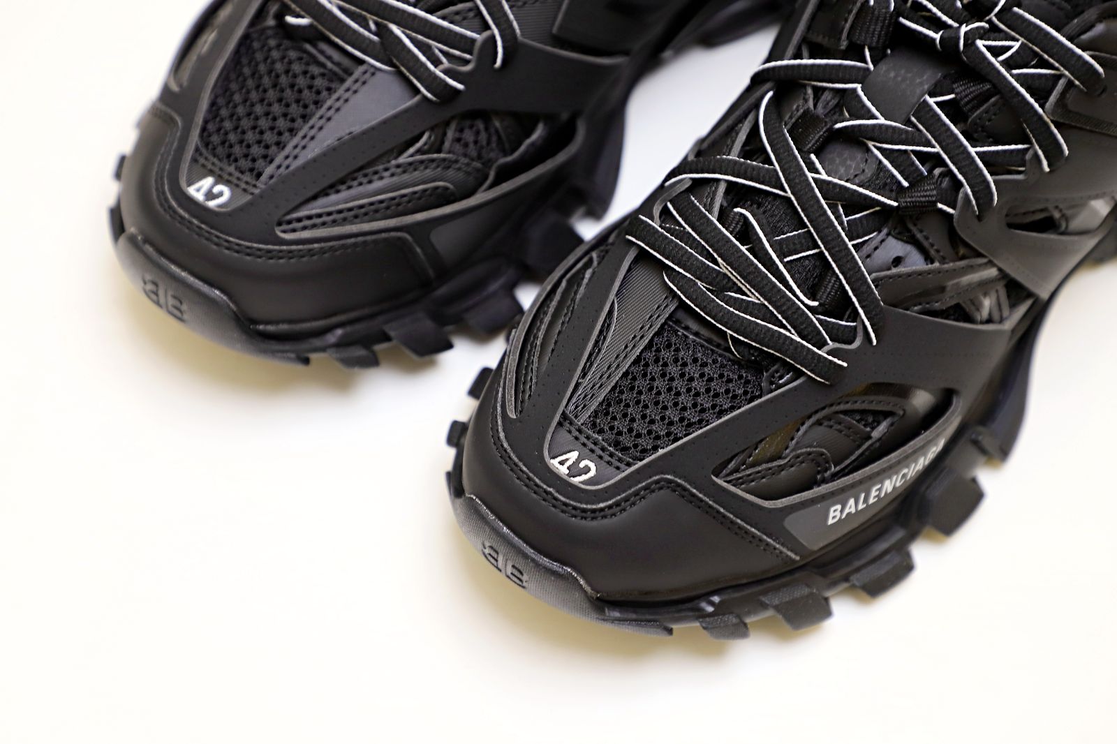 Ba1en*iaga TRACK TRAINER（No LED）