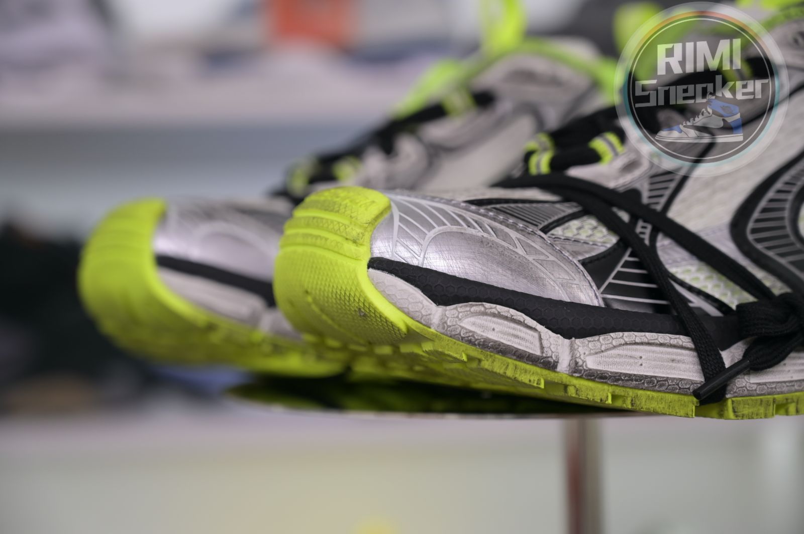 Ba1en*iaga PHANTOM SNEAKER