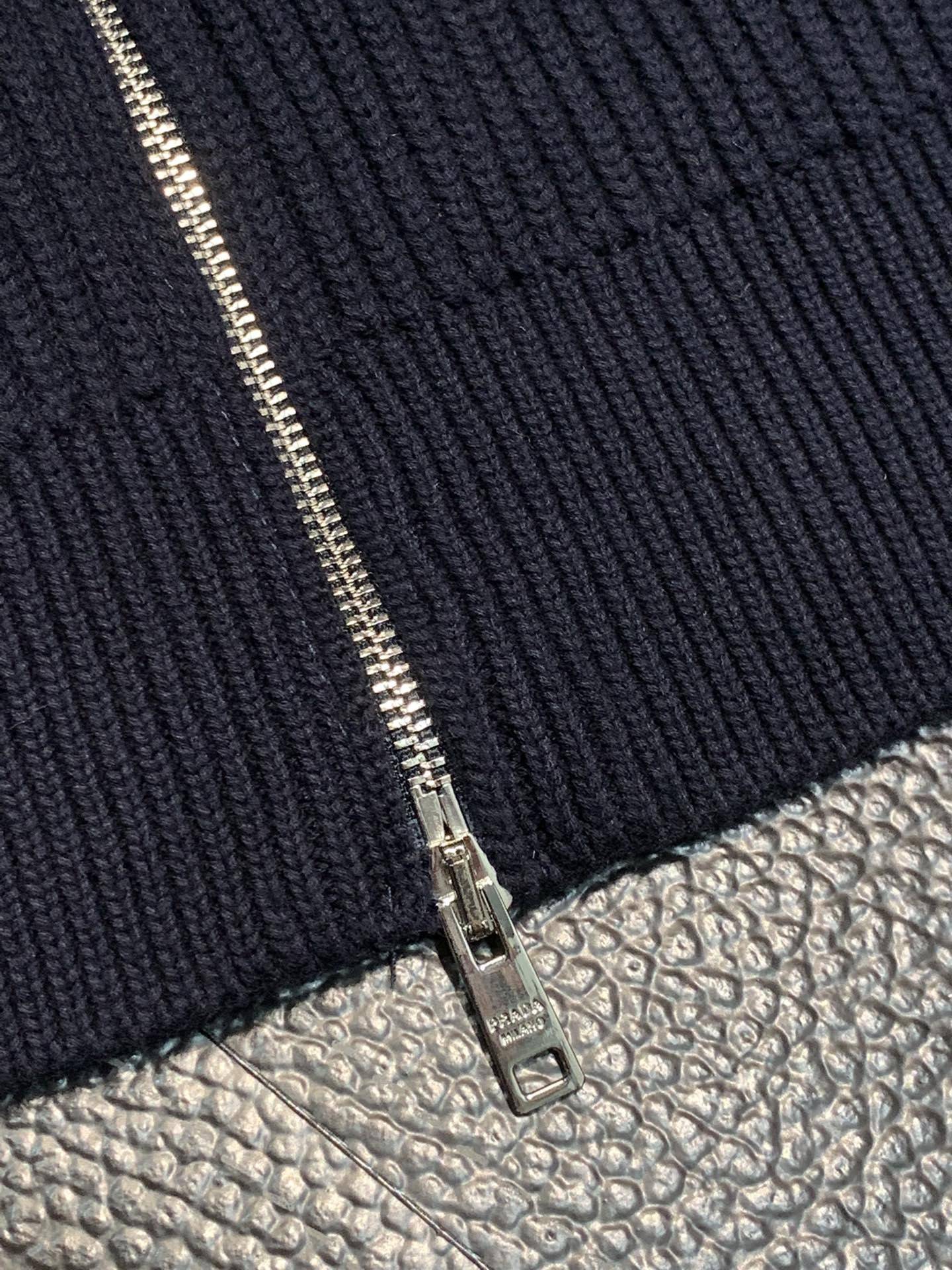 Pra*a knitted sweater jacket