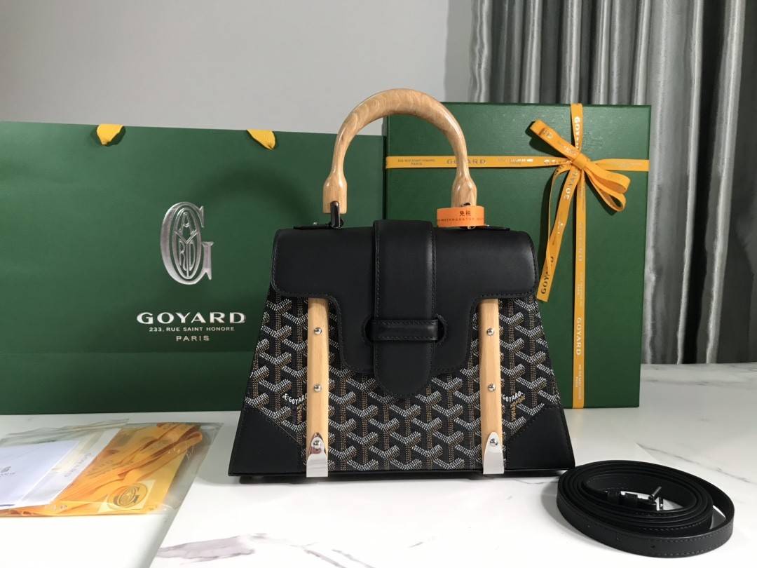 G09ard Saigon PM small bag, top quality!   Size: 28 * 20 * 12cm