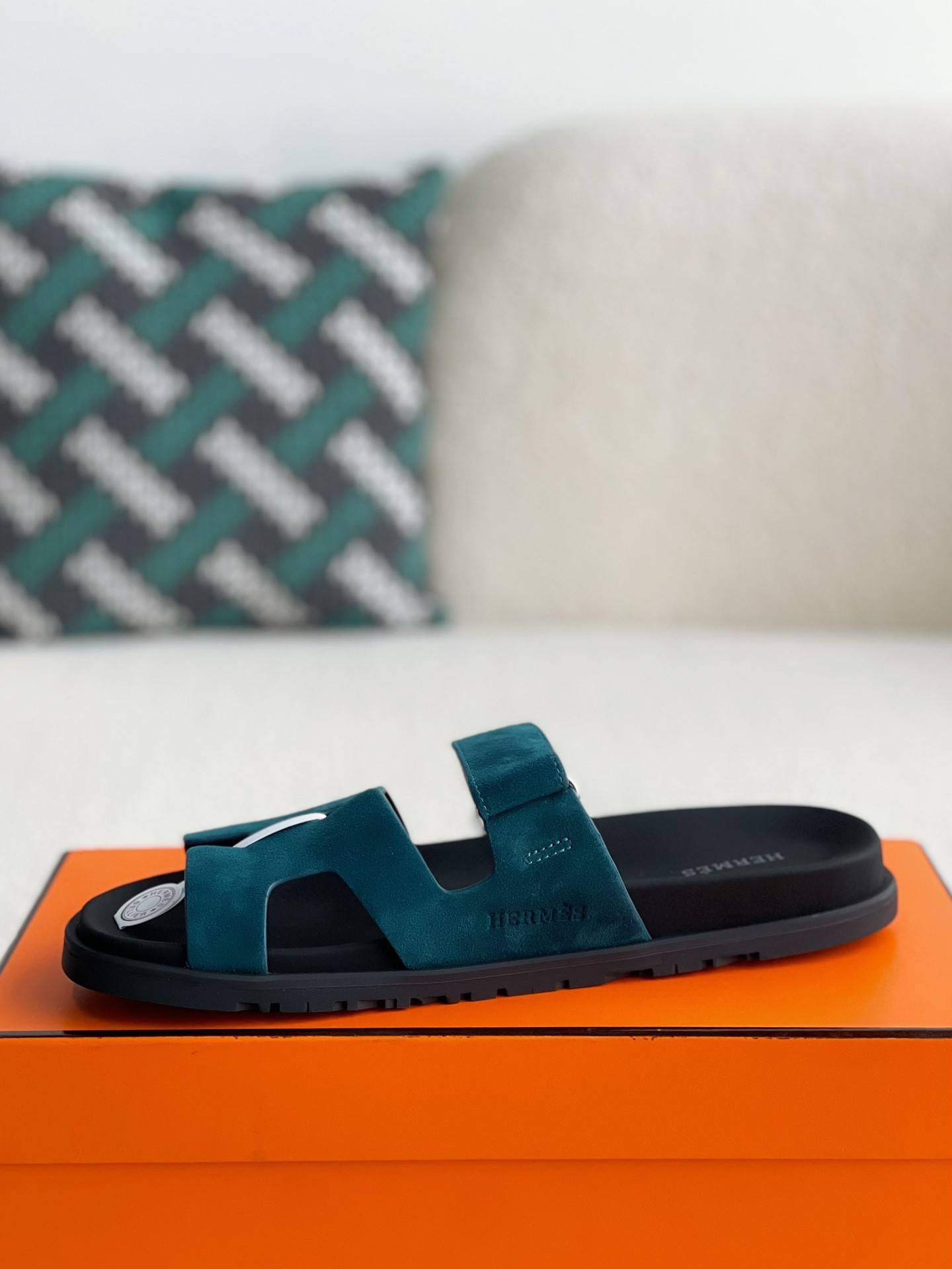 H**me5 zmir sandal