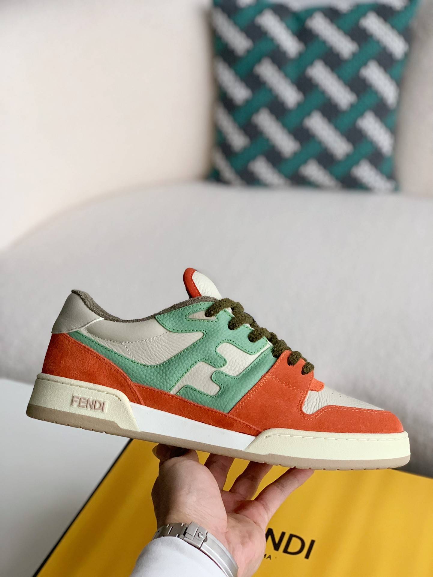 F**di retro Sneakers