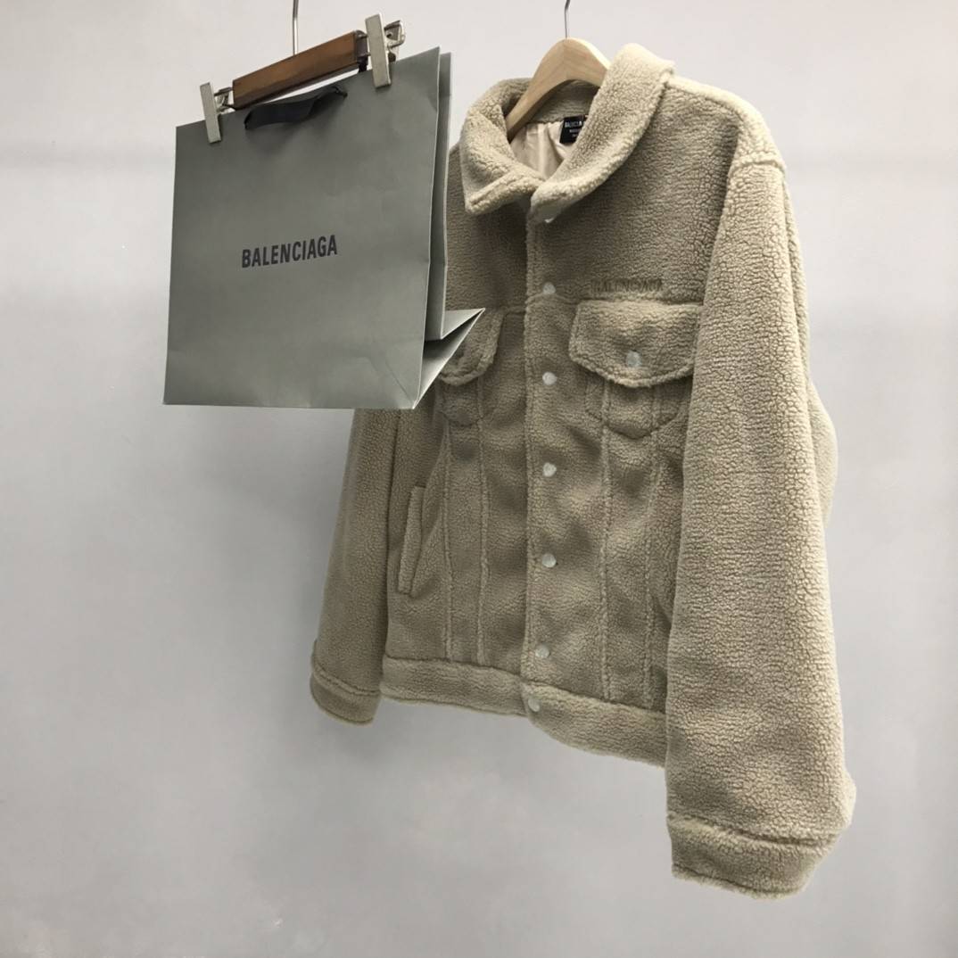 Ba1en*iaga lettered lambswool jacket